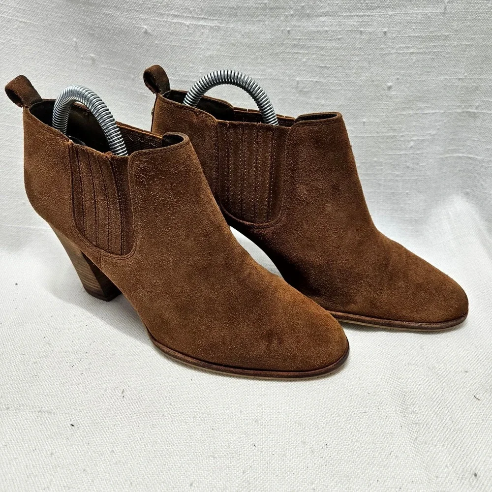 Michael Kors Chelsea Boots Womens 7.5 Brown Suede Stacked Block Heel Booties Y2K